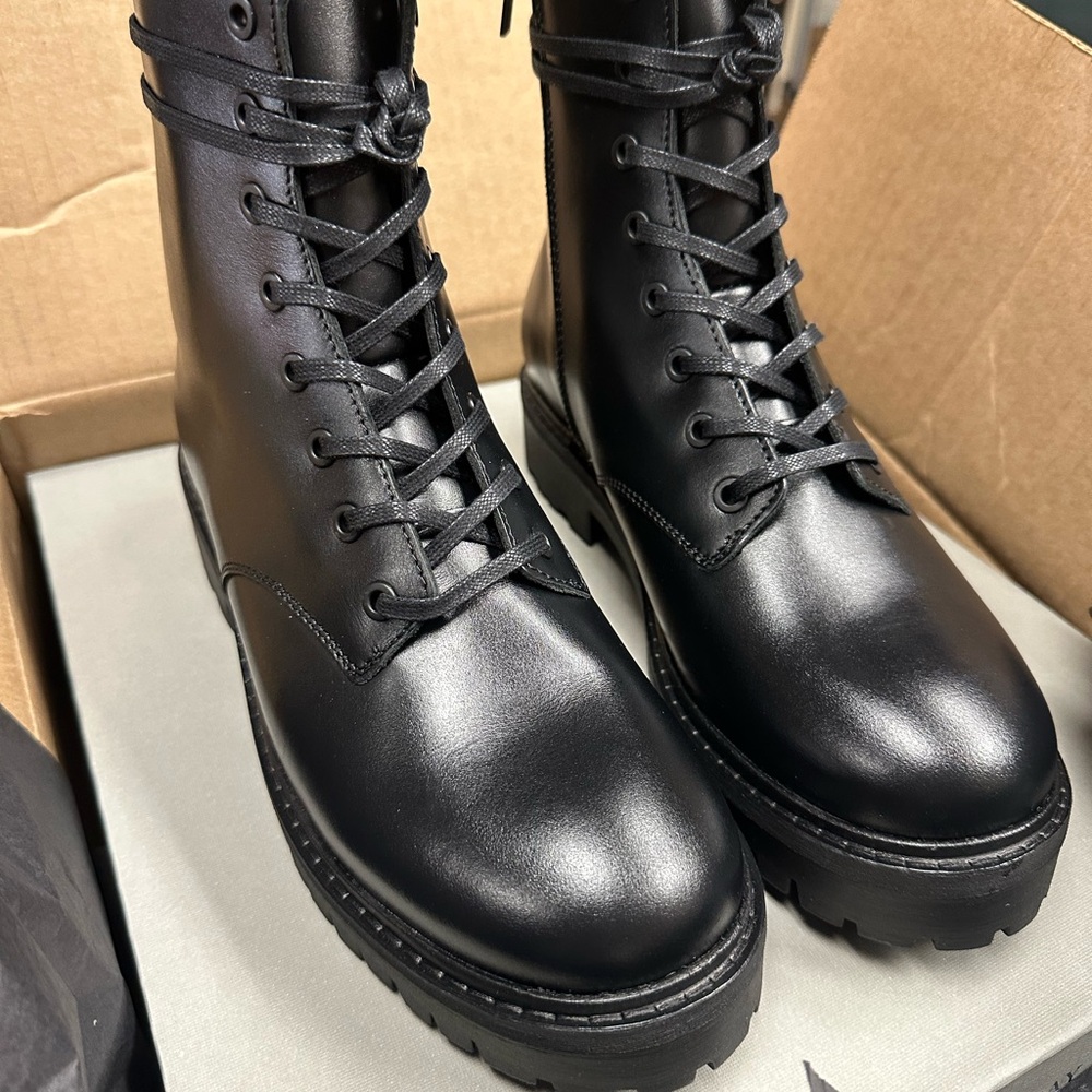 Thursday/Everyday Boot